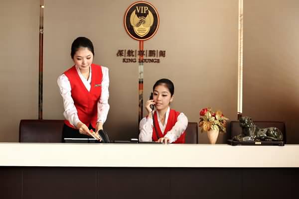 行李也能改签了！深航这项新服务方便改签航班的乘客