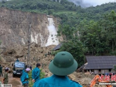 东南亚暴雨频发：多地洪水泛滥 基础设施受损严重
