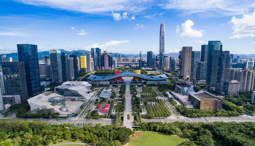 高擎鲜红党旗 引领特区发展——写在建党97周年之际