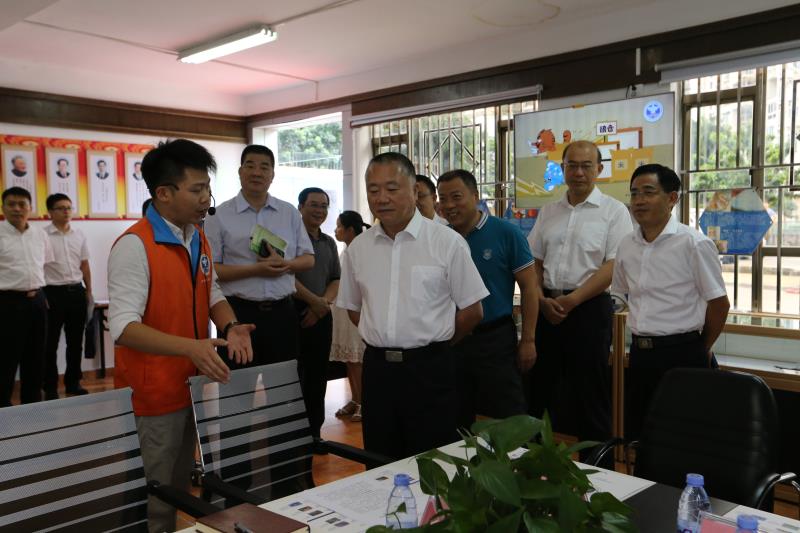 ​国家禁毒委副主任主任刘跃进一行到罗湖调研禁毒工作