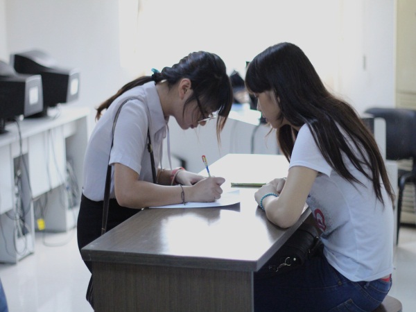 15年助力6000余贫困学子！深圳第十五届“雏鹰展翅”计划启动