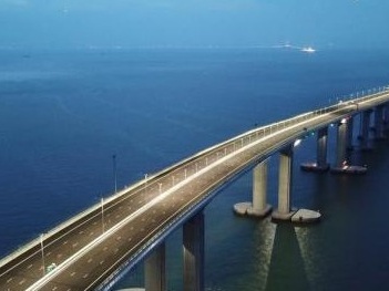 港珠澳大桥开通在即 将形成“黄金三小时旅游圈”