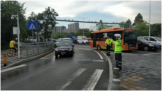 航城街道加大整治力度，强力降压交通事故