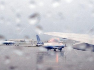 深圳机场启动大面积航班延误黄色预警
