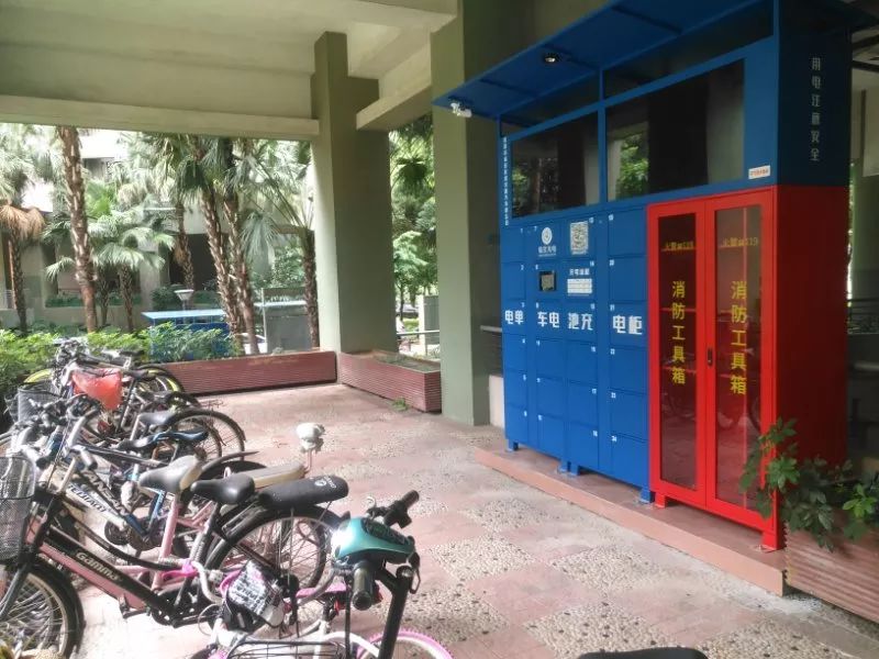 莲花街道这些小区新增便民智能充电柜！有你的小区吗？