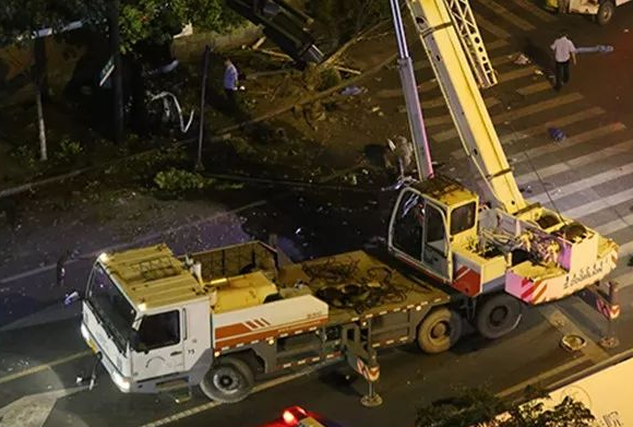 杭州4死13伤车祸5伤者出院，肇事者儿子已与死者家属见面