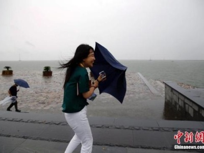 台风“温比亚”登陆上海浦东 江浙等地迎接大暴雨