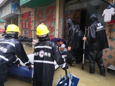 160人获救助！燕罗网格员暴雨中奋战15小时救人