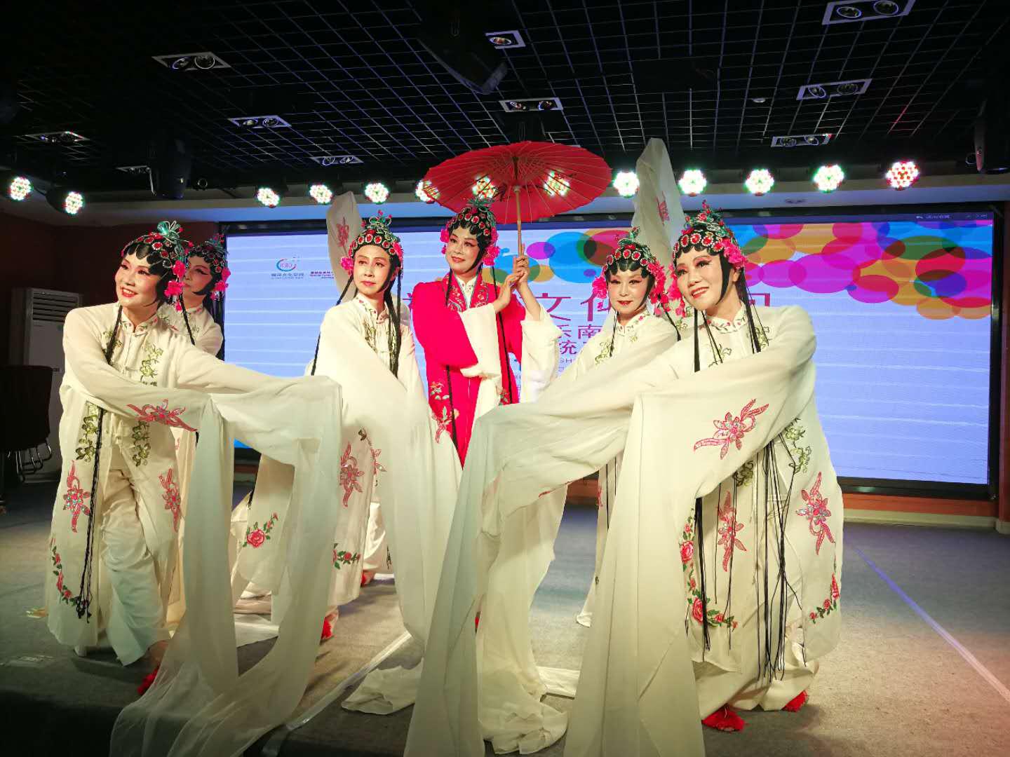 福田文化空间“雅乐南园——中国传统艺术展演”举行