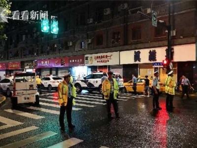 担心的事成真了！上海一商铺店铺招牌脱落致3死6伤
