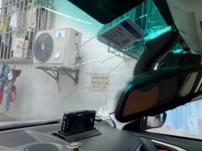 深圳滴滴司机称劝乘客系安全带遭殴打 警方介入
