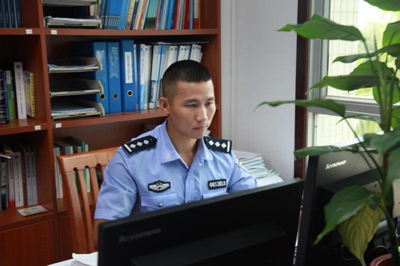 政法群英榜丨谷静：用正能量感染服刑人员