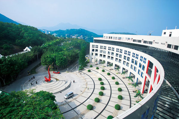 香港13岁“神童”如愿获香港科技大学录取