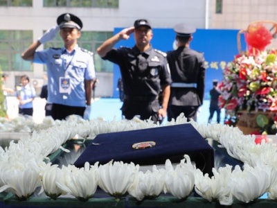 致敬！深圳迄今已有72名民警因公牺牲