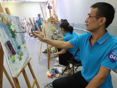 深圳市第六届绘画职业技能竞赛决赛——实际操作竞赛举行