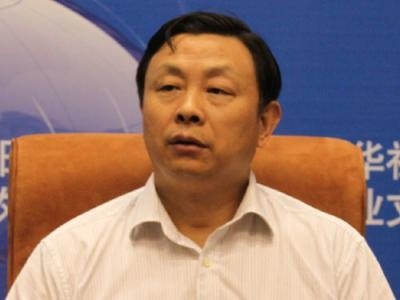 安徽高速公路控股集团原董事长周仁强被控受贿受审