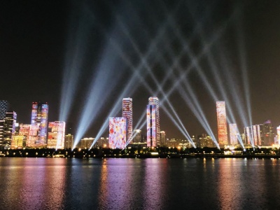 南山区也有灯光秀！连续三个月深圳湾灯光秀每晚璀璨开演