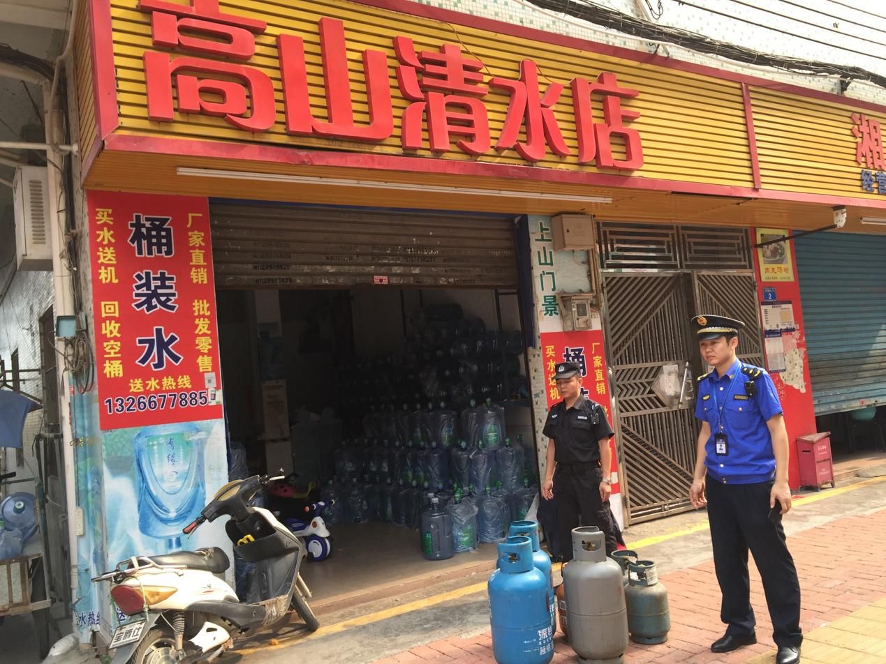 燕罗执法队开展中秋节前燃气安全大排查