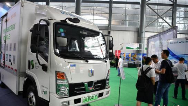 新能源汽车起火引关注 专家：电池测试不能急功近利