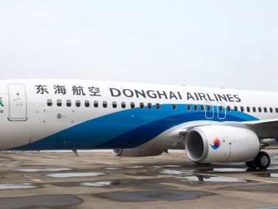新飞机来了！东海航空第20架客机顺利抵达深圳