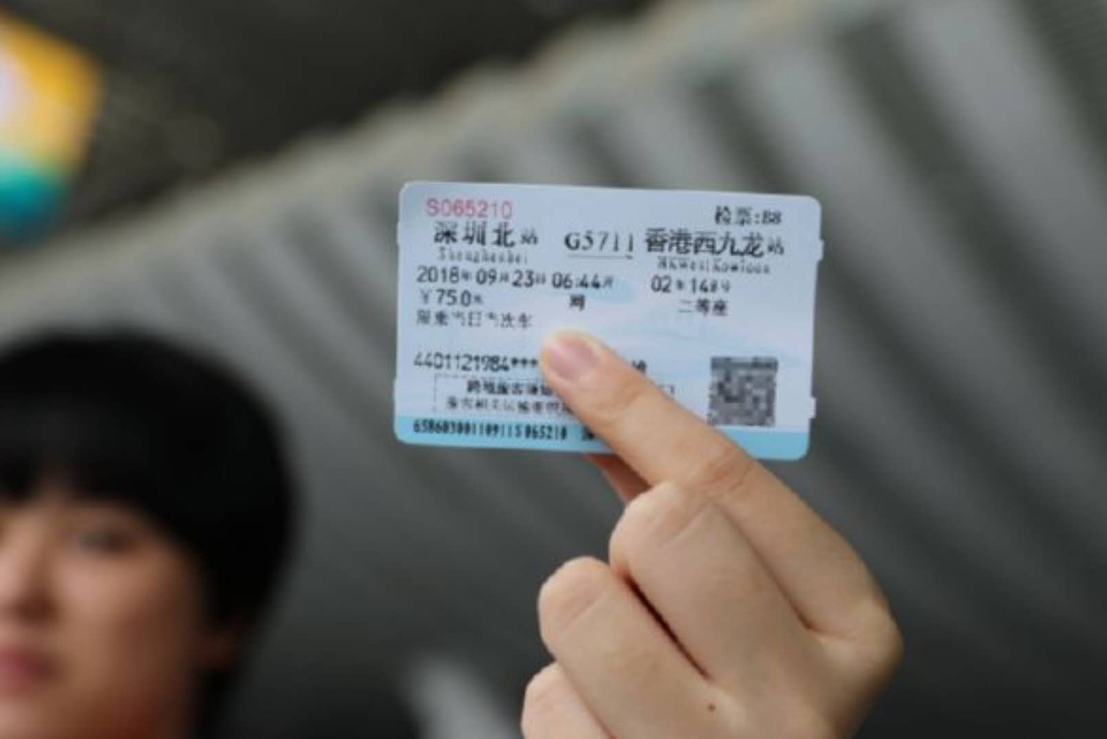 市民游客对广深港高铁有啥期待？听听通勤族、逛吃族怎么说......