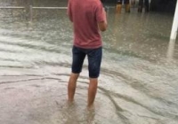 潮州电线脱落接触积水路面 一对父女触电身亡