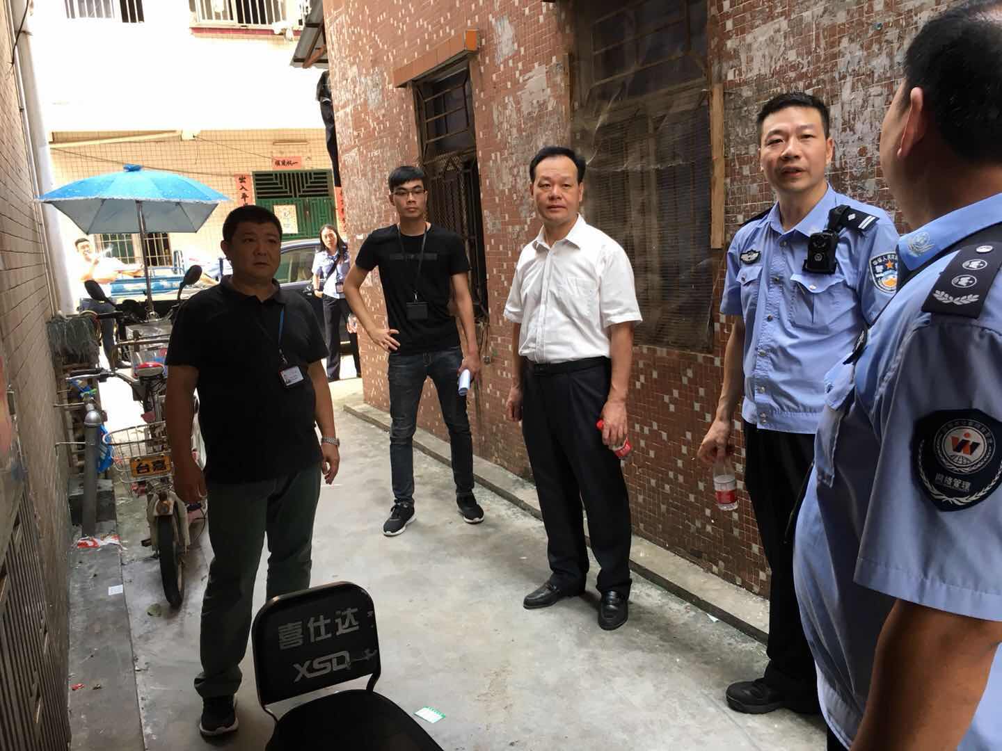坪山街道大力开展电动车隐患整治 两人违规被罚