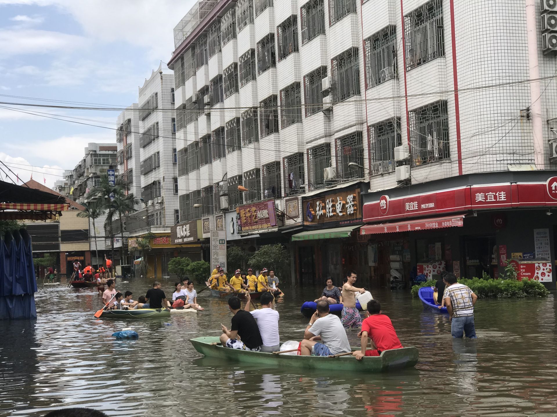 汕头91万人受灾 积水正在消退 
