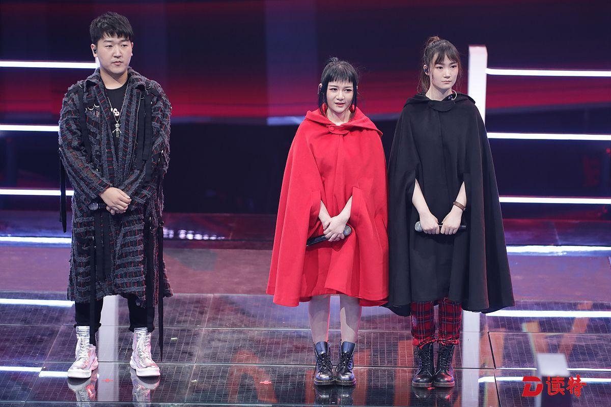 “好声音”导师对决! “锋火伦”交手,谢霆锋险中求胜
