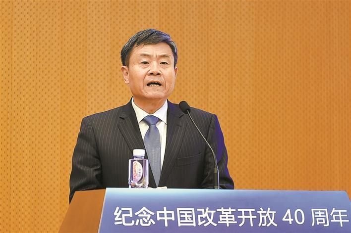 外交部政策咨询委员、中央外办原副主任杜起文： 北京峰会给世界注入合作正能量