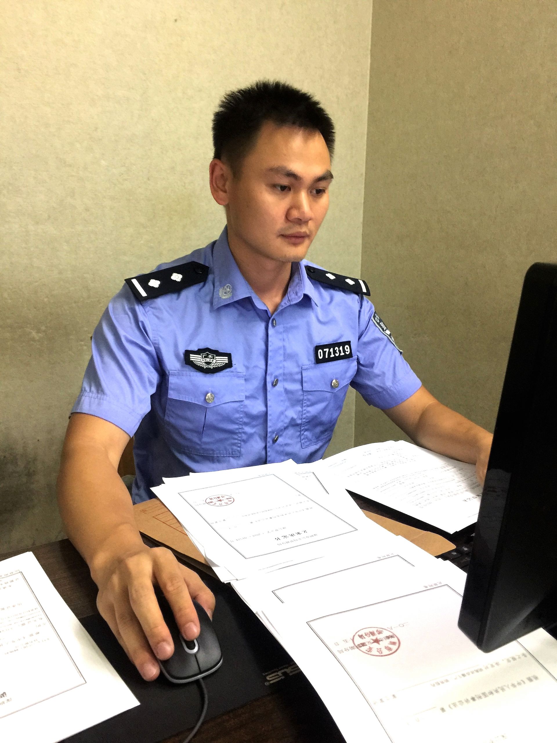 每日警星｜严夏飞：勤奋好学的破案能手