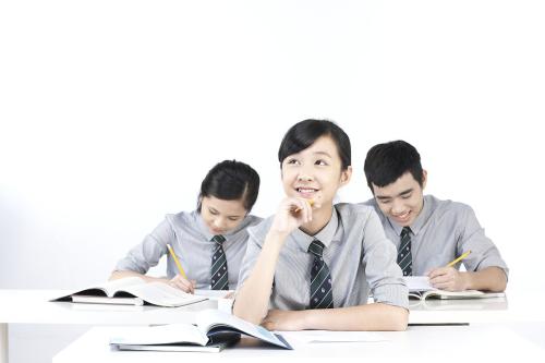 41所高校学生会发起学生干部自律公约 团中央回应 