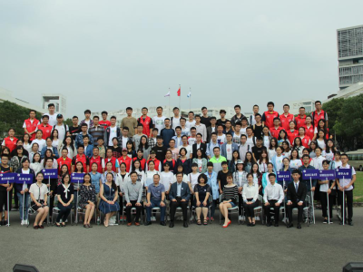 深圳8所高校百余名志愿者共同发起节水倡议