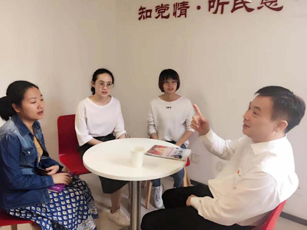 党代表就是要倾听群众声音！市党群服务中心举行第14期党代表接待活动