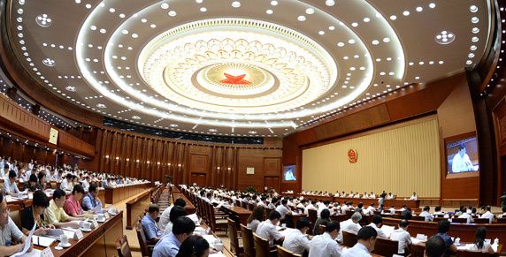 全国人大常委会首次专题询问“两高”