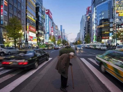 日本拟将延迟退休至70岁 日本网友不干了
