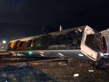 台铁出轨事故已致18死187伤 大陆乘客1重伤1轻伤