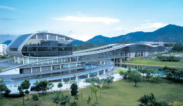 深政谈︱中国最像硅谷的城市，值得拥有斯坦福那样的大学