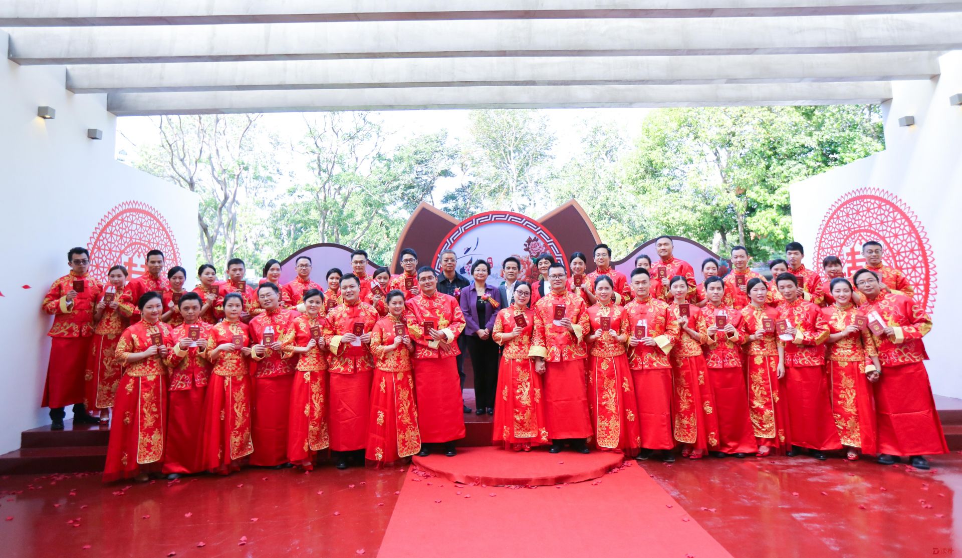 花园里领证，水上办婚礼，深圳“最美”婚姻登记处启用
