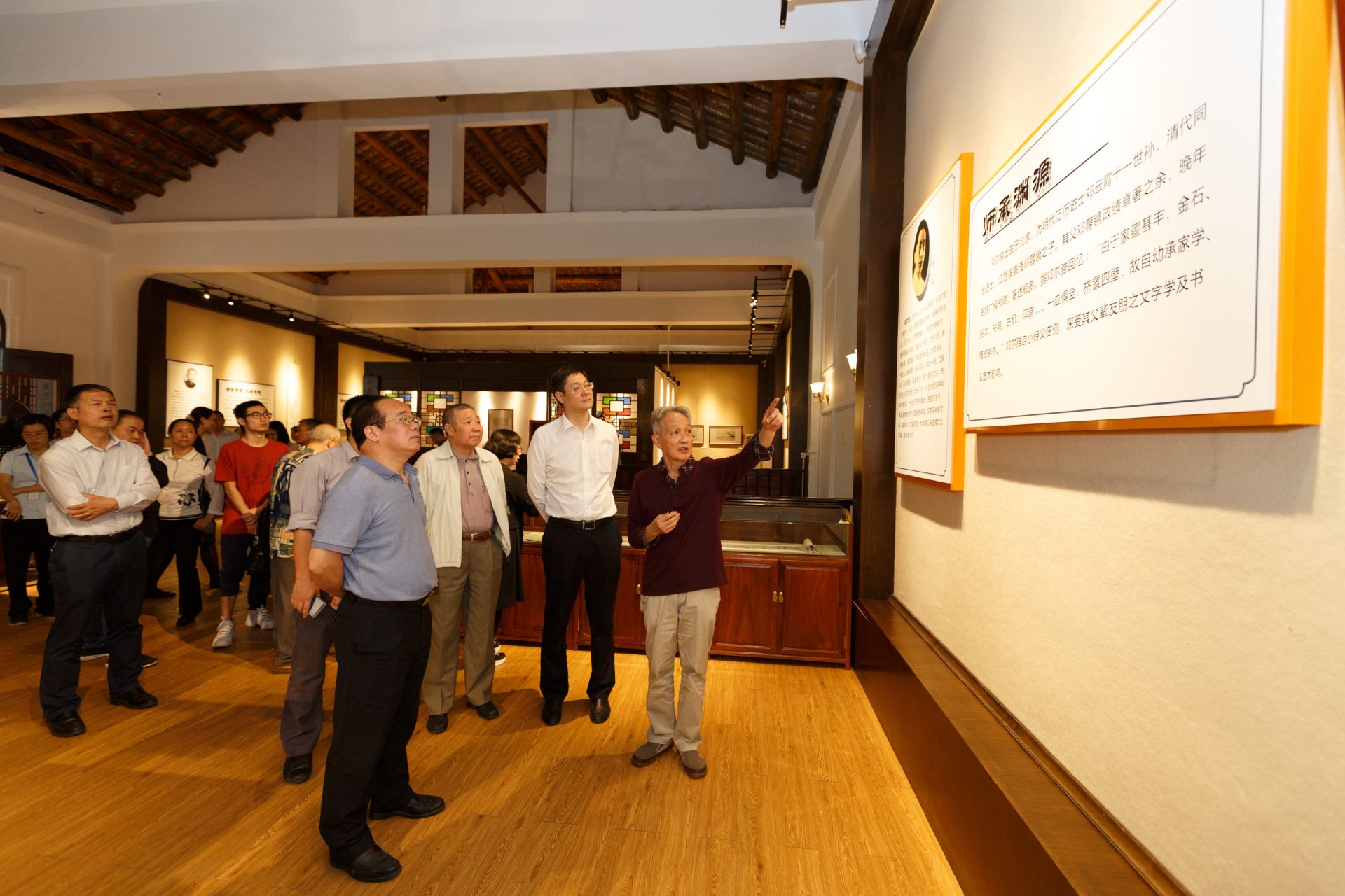 传播乡贤文化！邓尔雅、黄般若艺术回顾展在东莞举行