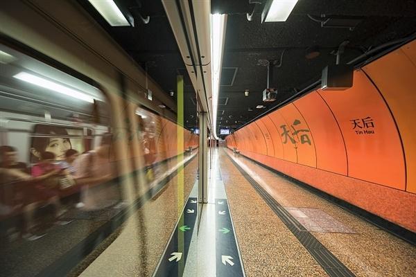 港铁批出合约予支付宝 拟2020年可二维码付费乘车