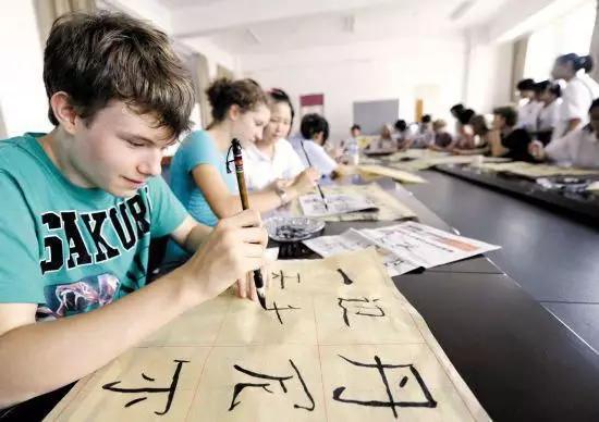中文明年将被纳入俄罗斯国家统一考试外语科目 