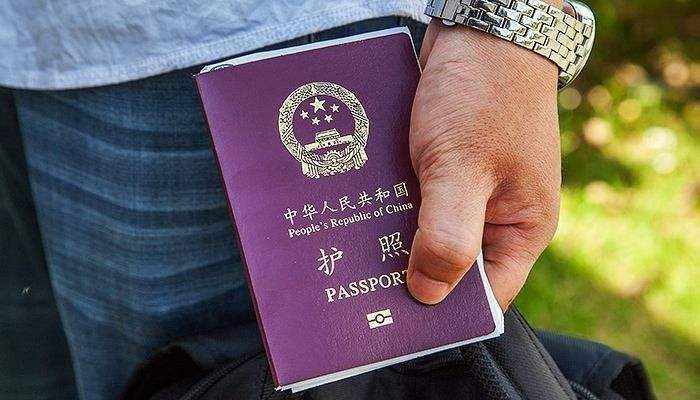 泰旅游局局长：拟近期对中国游客等免落地签证费