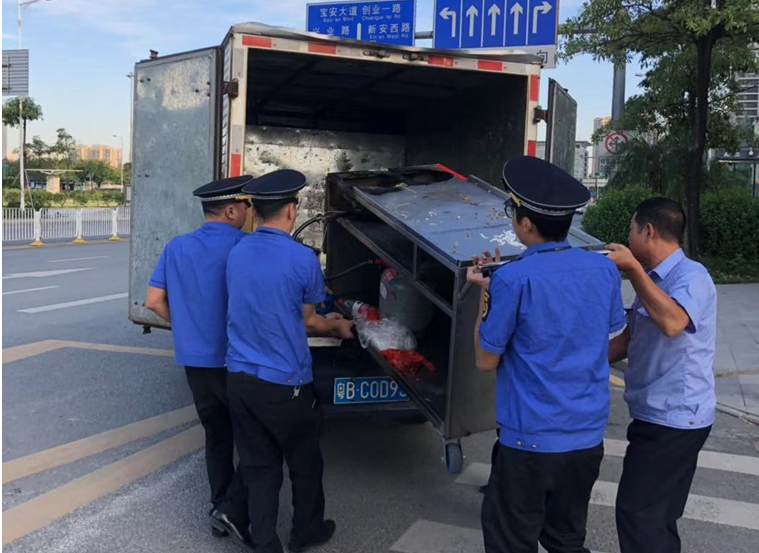 全面提升市容市貌 新安执法队掀起冬季整治新高潮