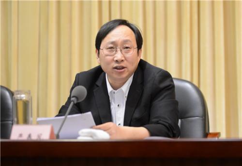 四川广安市委原副书记严春风被开除党籍和公职