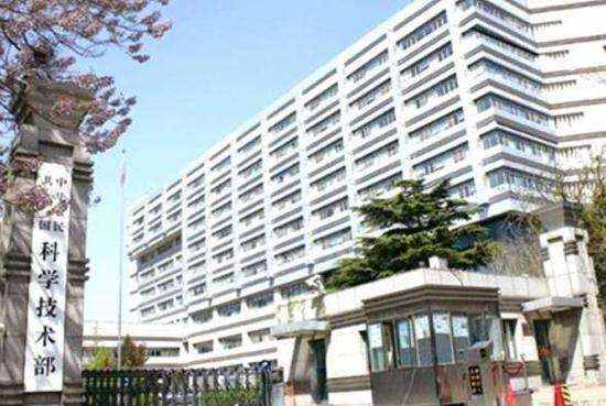 三部门回应基因编辑婴儿事件：暂停相关人员科技活动