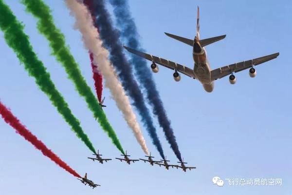 习近平致信祝贺第十二届中国国际航空航天博览会开幕