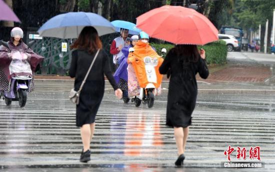 台风蓝色预警发布！今年第27号台风“桃芝”生成
