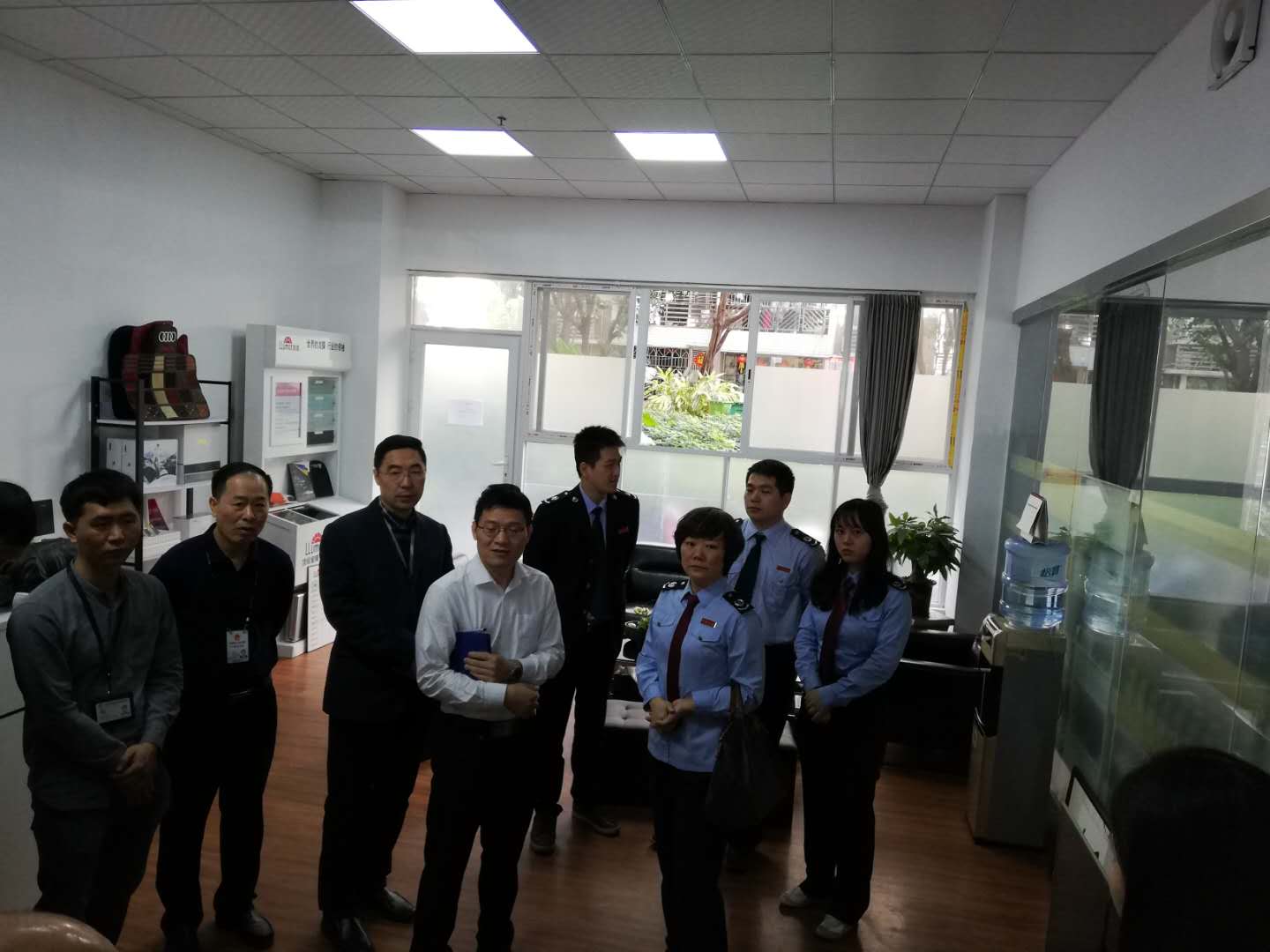 深圳下月起继续严惩和曝光房地产市场违法违规行为