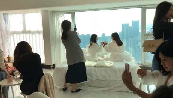 咖啡店化身奢华酒店， 是满足虚荣心还是纯粹新奇好玩？